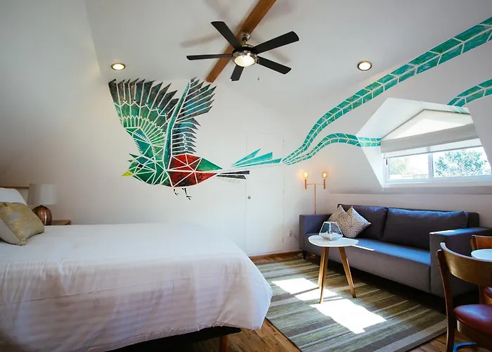 The Gallery Apartment